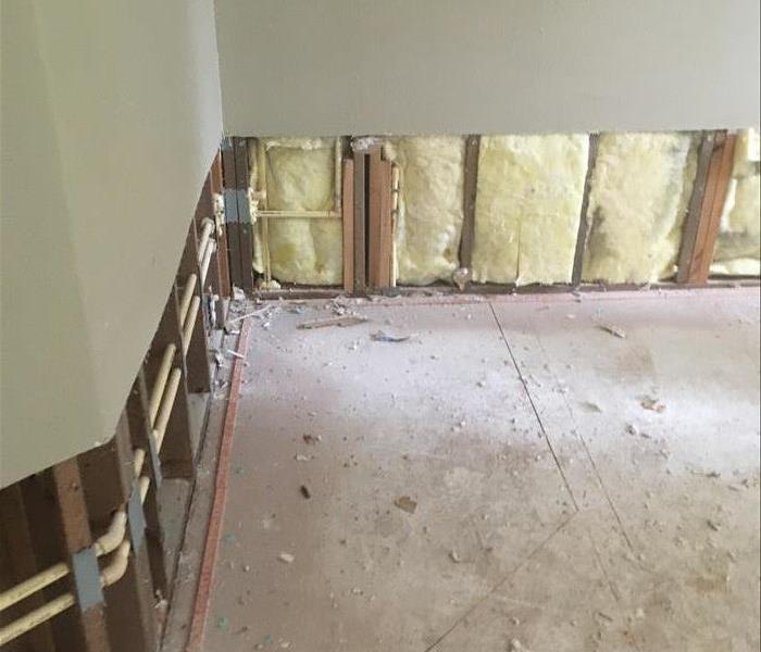 Flood cuts in wall.